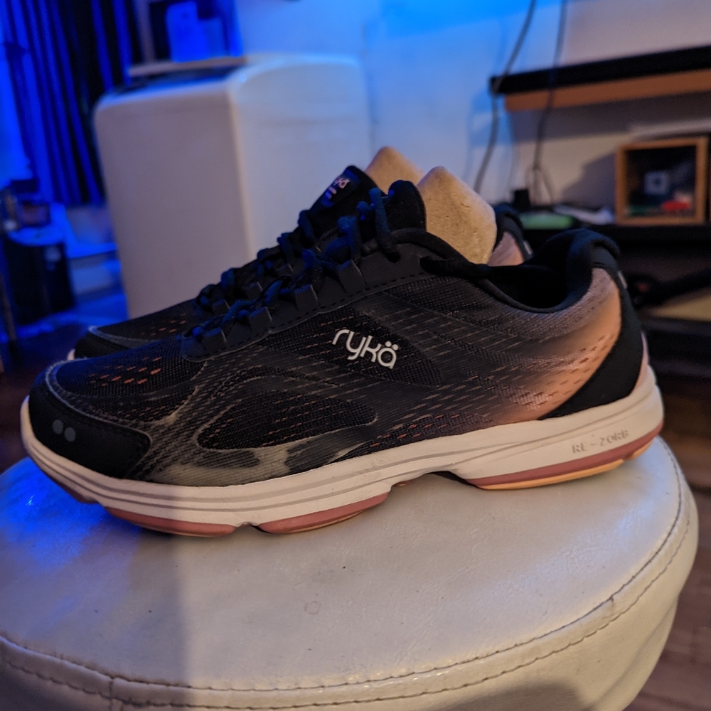 Ryka woman's trainers
